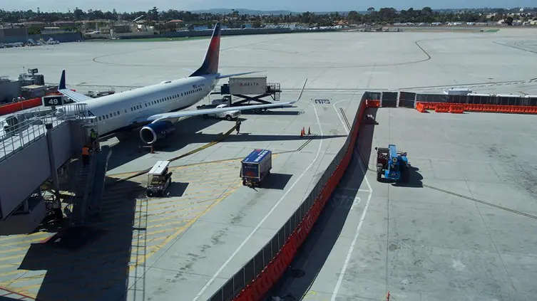 OTW Safety Barricade Fence Panel At San Diego Airport 05 jpg